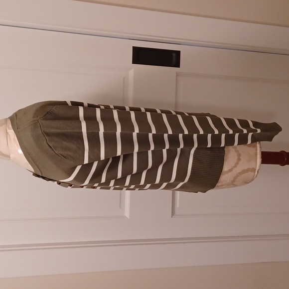 Veronica Beard  Dianora Army Green Sweater M NWT - Picture 4 of 8